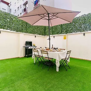 Bajo Urbano Boutique En Carlos Haya Con Terraza Y Parking Málaga